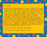 Żółty prostokąt z tekstem na niebieskim tle z kolorowymi kropkami.
