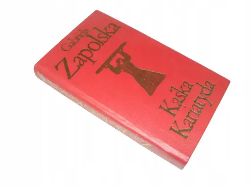 Czerwona okładka książki "Kaśka Kariatyda" Gabrieli Zapolskiej z brązowym symbolem.