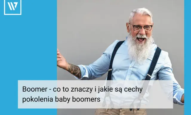 Uśmiechnięty mężczyzna z siwą brodą i tatuażami, symbol pokolenia boomers.
